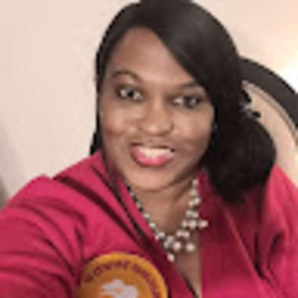 Meet your Posher, Felecia